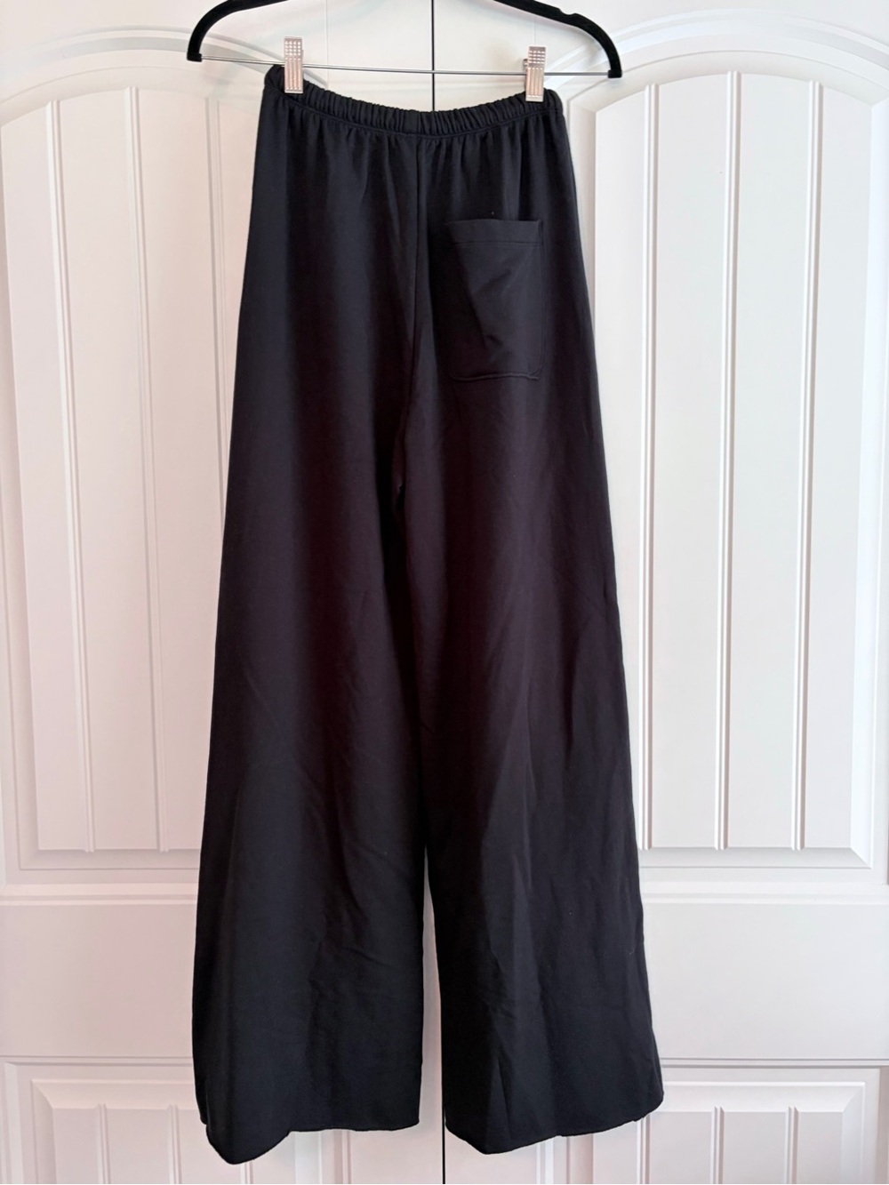Offline By Aerie NWT OTT Fleece Super Wide Leg Black Pull On Pants Womens Sz XS - Picture 2 of 10